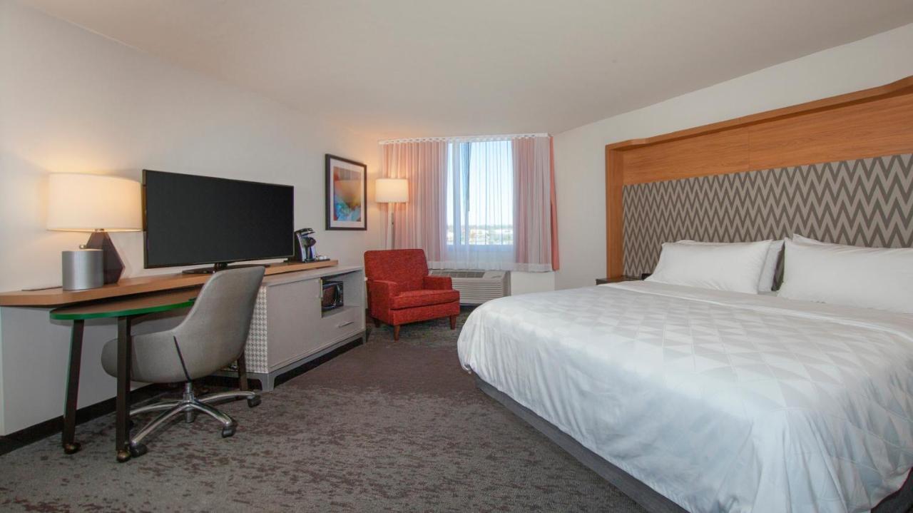 Holiday Inn Panama City By Ihg Екстериор снимка